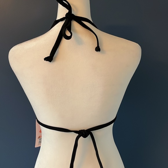 My Charmo - bikini top with gold metal chain detailing - Picture 2 of 8